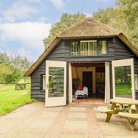 Prachtig Vrijstaand Familiehuis Op Groot Perceel Scherpenzeel  Exterior photo
