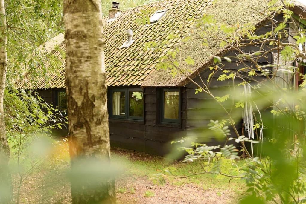 Prachtig Vrijstaand Familiehuis Op Groot Perceel *